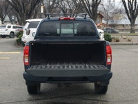 2019 Nissan Frontier Pro-4X Rugged, capable, and adventure-ready this 2019 Nissan Frontier Pro-4X 44... (image 6)