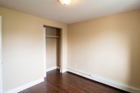 Comfortable 4-Bedroom Student Apartment at 24 Elm Street Available May 1, 2026! Find your ideal stud... (image 1)