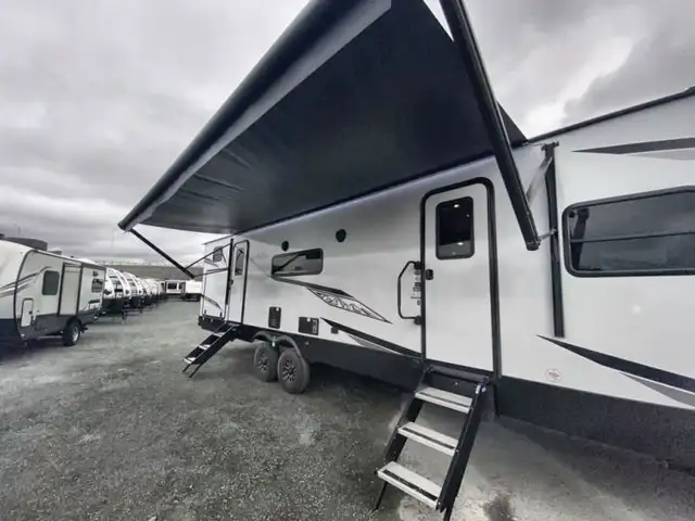 2025 EAST TO WEST Alta 3150KBH in Travel Trailers & Campers in Bedford - Image 13