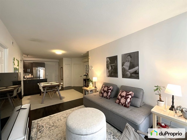 $429,999 - Condominium for sale in Mount-Royal — photo 1