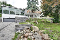 1053 CHELSEA DRIVE Ottawa, Ontario