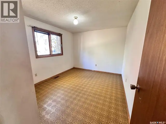 441 4th STREET Leoville, Saskatchewan in Houses for Sale in Prince Albert - Image 10