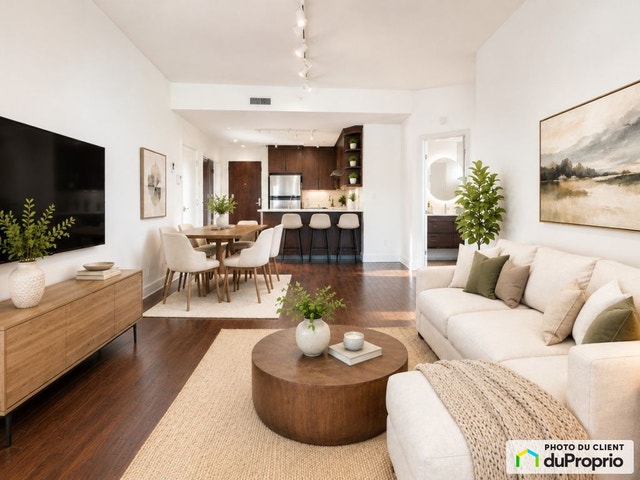$399,000 - Condominium in Ville-Marie (downtown, old Mtl) — photo 1