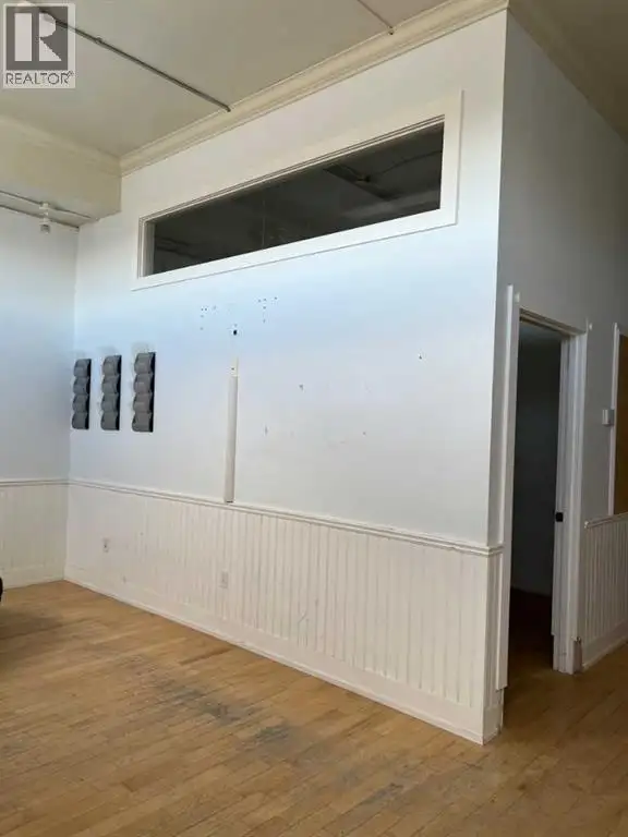 106, 355 Centre Street NW Langdon, Alberta in Commercial & Office Space for Rent in Calgary - Image 4