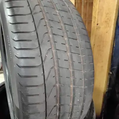 2 x 285/45/21 pirelli p zero summer tires % 80 tread left good condition... for Audi Q8 bmw X7 for e...
