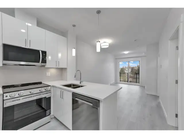 401 33886 PINE STREET Abbotsford, British Columbia in Condos for Sale in Prince Rupert - Image 4