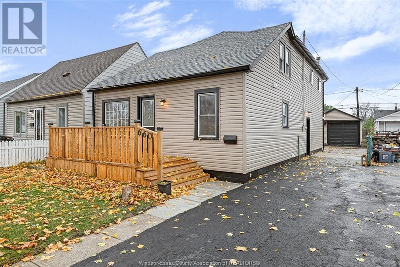 660 CHARLOTTE Windsor, Ontario | Houses for Sale | Windsor Region ...