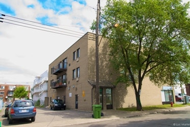 8715 rue Jeanne-Mance — photo 3
