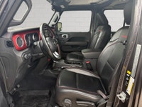 CLEAN CARFAX, LEGENDARY OFF-ROAD CAPABILITY 3.6L Pentastar V6 engine | Rugged 4×4 drivetrain with Ro... (image 9)