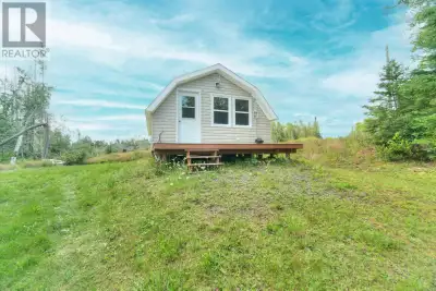 RARE 112 ACRE WATERFRONT RETREAT ON THE MIDGELL RIVER. With an incredible 4,700 feet of river fronta...