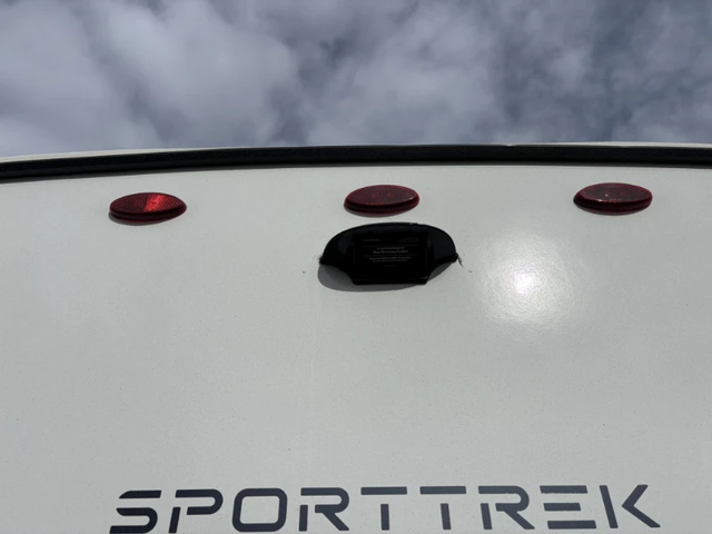 2026 VENTURE SPORTTREK STINGER 161VUD in Travel Trailers & Campers in Kelowna - Image 13