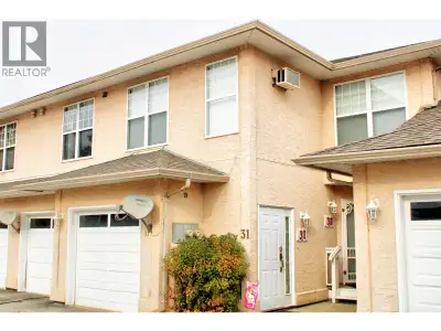 Beautiful Townhome with Stunning Views in Enderby, BC Welcome to this immaculate 2-bedroom, 2-bathro...