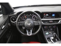 GARANTIE ALFA ROMEO JUSQU'AU 26 MAI 2026 OU 80 000KM. Alfa Romeo Stelvio Veloce 2022 au design itali... (image 2)
