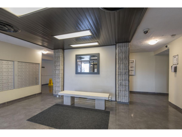 2 Bedroom Apartment for Rent - 2969 Fairlea Crescent in Long Term Rentals in Ottawa - Image 14