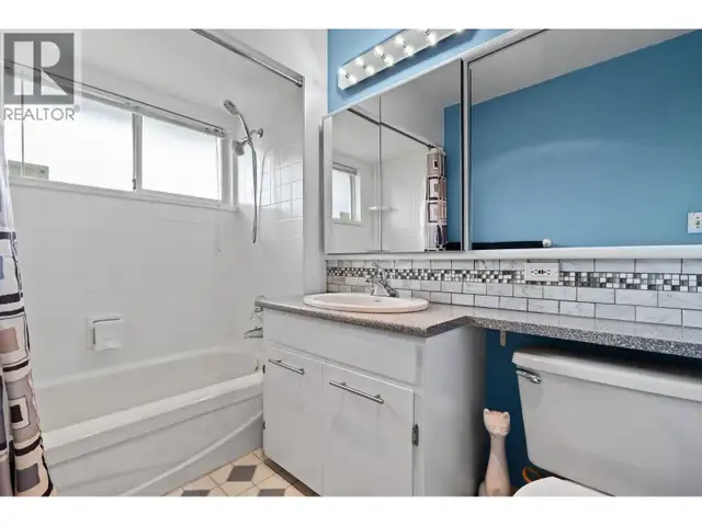 3455 HIGHLAND BOULEVARD North Vancouver, British Columbia in Houses for Sale in North Shore - Image 20
