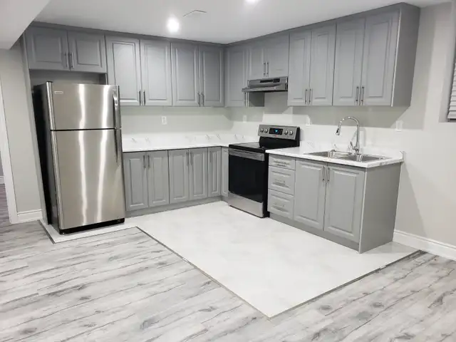 3 Bedroom basement, 2 Washrooms, 2 Parkings - MARCH 1st