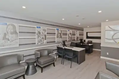 1 Bedroom Premium - 2905 Unwin Rd. NW *Renovated Suite*