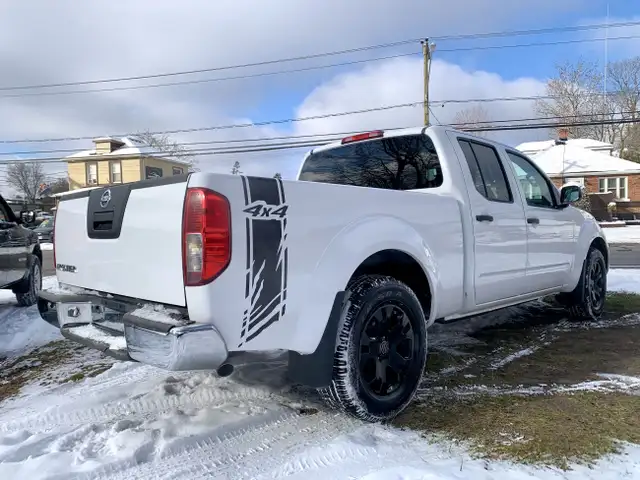 2012 NISSAN FRONTIER CREW 4X4 LOW KMS CERTIFIED in Cars & Trucks in Guelph - Image 10