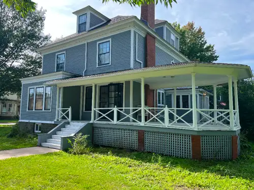 791 Brunswick Street – Downtown Fredericton, NB Free rent for the rest of December with year lease (...