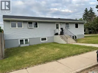 Forest Grove revenue property featuring a legal 3 bedroom suite in basement with seperate entrance a...