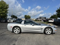 Turn heads in this sleek 1999 Chevrolet Corvette, boasting a stunning Sebring Silver Metallic exteri... (image 4)