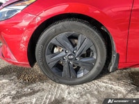 This Hyundai Elantra delivers a Regular Unleaded I-4 2.0 L/122 engine powering this Variable transmi... (image 9)