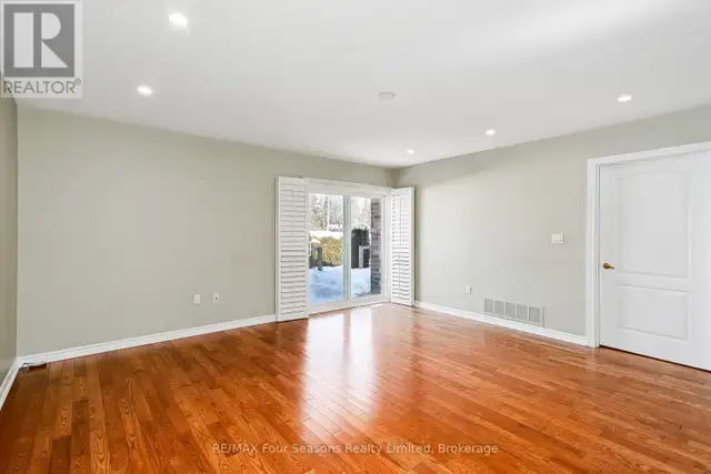 4 - 275 HURON STREET Clearview (Stayner), Ontario in Houses for Sale in Oakville / Halton Region - Image 18