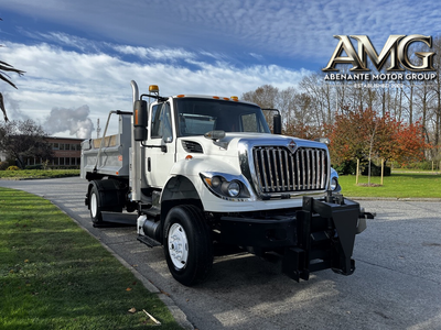 Abenante Motor Group (SK) 2011 International WorkStar Dump truck Front and Belly Plow Allison Automa...