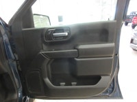 CHEVROLET SILVERADO 1500 2023 CUSTOM 4X4 CREW-CAB BOITE DE 6 ½ TOUT ÉQUIPÉ / ANDROID AUTO ET APPLE C... (image 9)