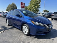 This 2018 Nissan LEAF S hatchback is ready to electrify your daily commute. Boasting a vibrant Deep... (image 2)