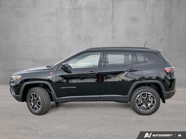 2025 Jeep Compass Trailhawk Elite | Sun and Sound Group in Cars & Trucks in Edmonton - Image 2