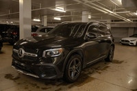 This Mercedes-Benz GLB 250 has a powerful Intercooled Turbo Premium Unleaded I-4 2.0 L/121 engine po... (image 3)
