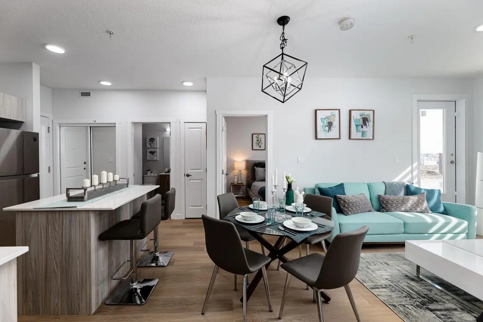 Beautifully designed and modern suites with The View at Secord 4