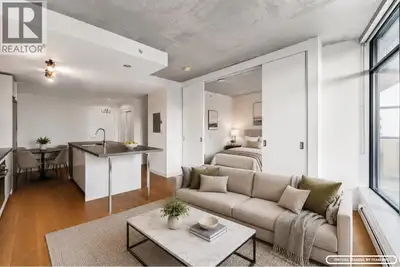 Welcome to urban living at its finest in the heart of Downtown Vancouver! This 1 bed, 1 bath condo o...