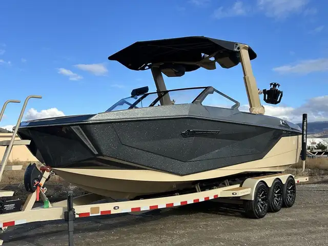 2025 Nautique Super Air G25 in Powerboats & Motorboats in St. Albert - Image 3