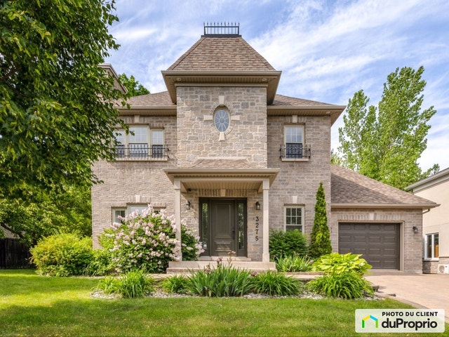 $950,000 - 2 Storey for sale in Beauport — photo 1