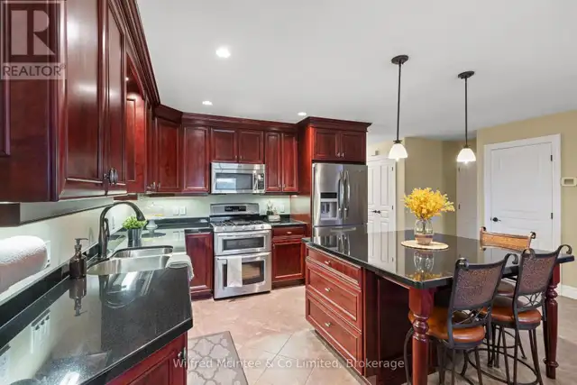 22 NYAH COURT Kincardine, Ontario in Houses for Sale in Owen Sound - Image 17