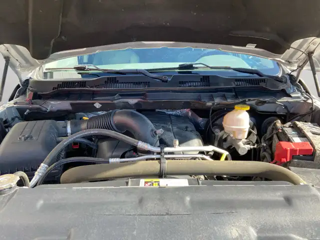 2017 Ram 1500 Tradesman | Legendary 5.7L HEMI V8 Engine & 4x4 in Cars & Trucks in Edmonton - Image 12