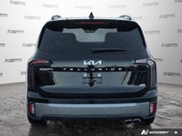 This Kia Telluride boasts a Regular Unleaded V-6 3.8 L/231 engine powering this Automatic transmissi... (image 3)