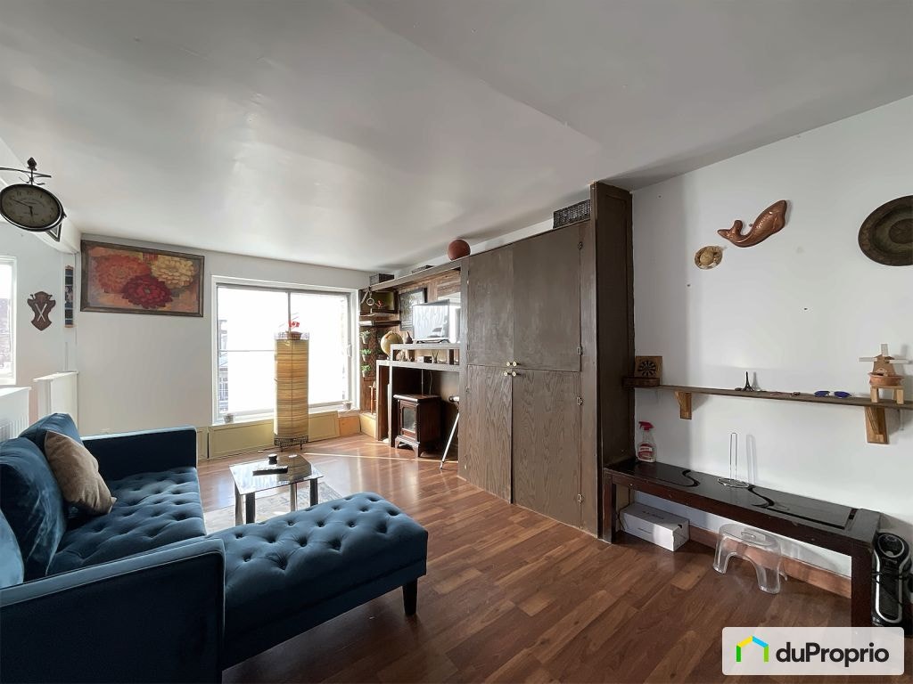 $264,990 - Condominium for sale in Ahuntsic / Cartierville — photo 1