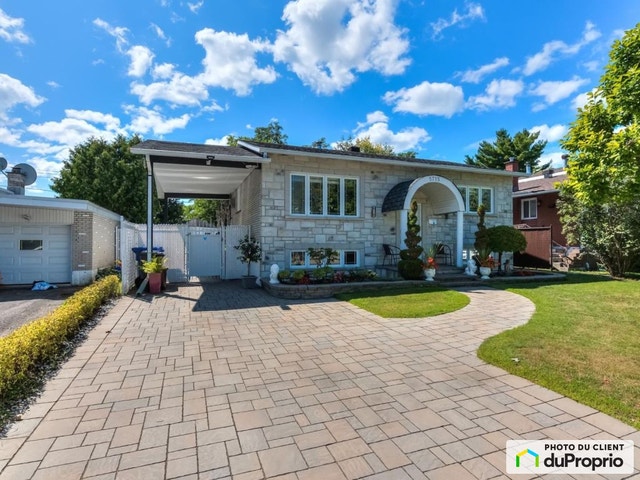 $699,800 - Bungalow for sale in Longueuil (St-Hubert) — photo 2