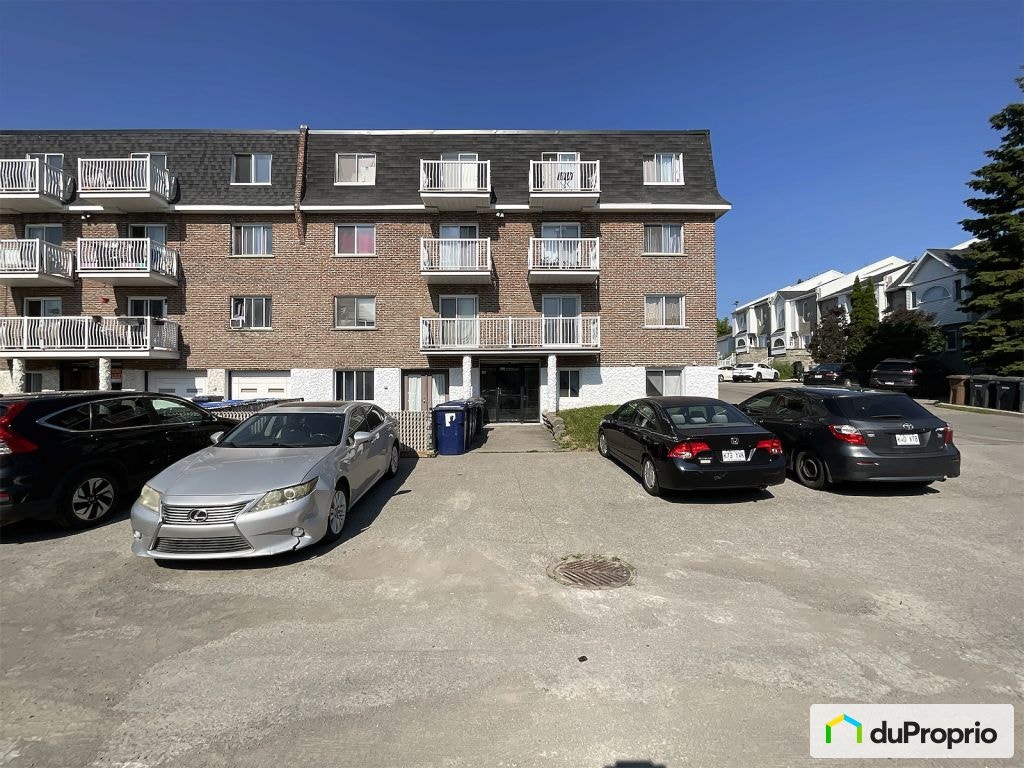 $1,650,000 - 6 units or more for sale in St-Vincent-de-Paul — photo 1