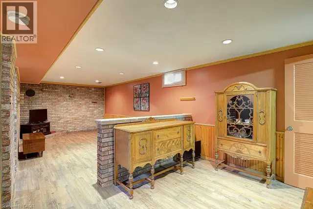 210 SHELLEY Drive Kitchener, Ontario in Houses for Sale in Kitchener / Waterloo - Image 21