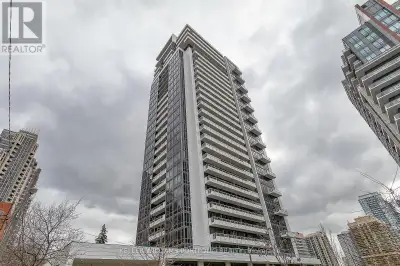 2805 - 75 CANTERBURY PLACE Toronto (Willowdale West), Ontario