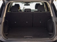 This 2024 Nissan Rogue SV is an excellent choice for drivers seeking a well-equipped, modern SUV wit... (image 8)