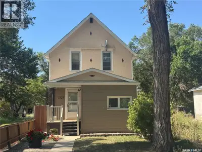 Welcome to this charming 3-bedroom, 1-bathroom home, a great opportunity for a first time buyer or i...