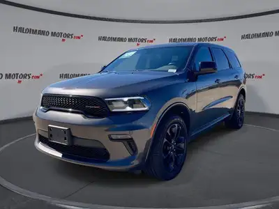 Body-Coloured Front Bumper w/Coloured Rub Strip/Fascia Accent,Coloured Grille w/Chrome Surround,Chro...