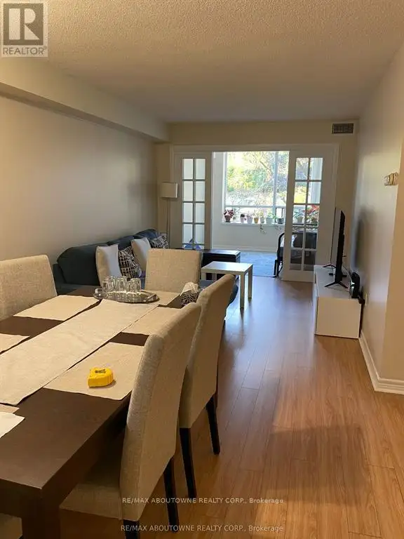 302 - 88 GRANDVIEW WAY Toronto (Willowdale East), Ontario in Condos for Sale in City of Toronto - Image 4