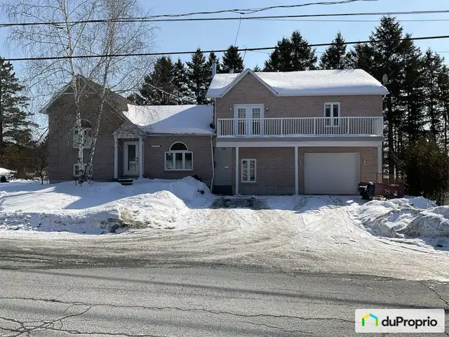 $545,000 - Split Level for sale in St-Georges in Houses for Sale in St-Georges-de-Beauce - Image 2