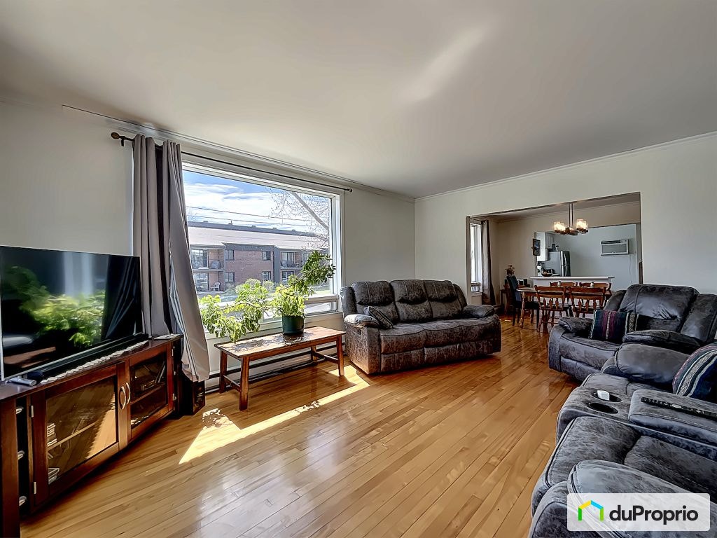 $474,999 - Triplex for sale in Shawinigan (Shawinigan) — photo 3